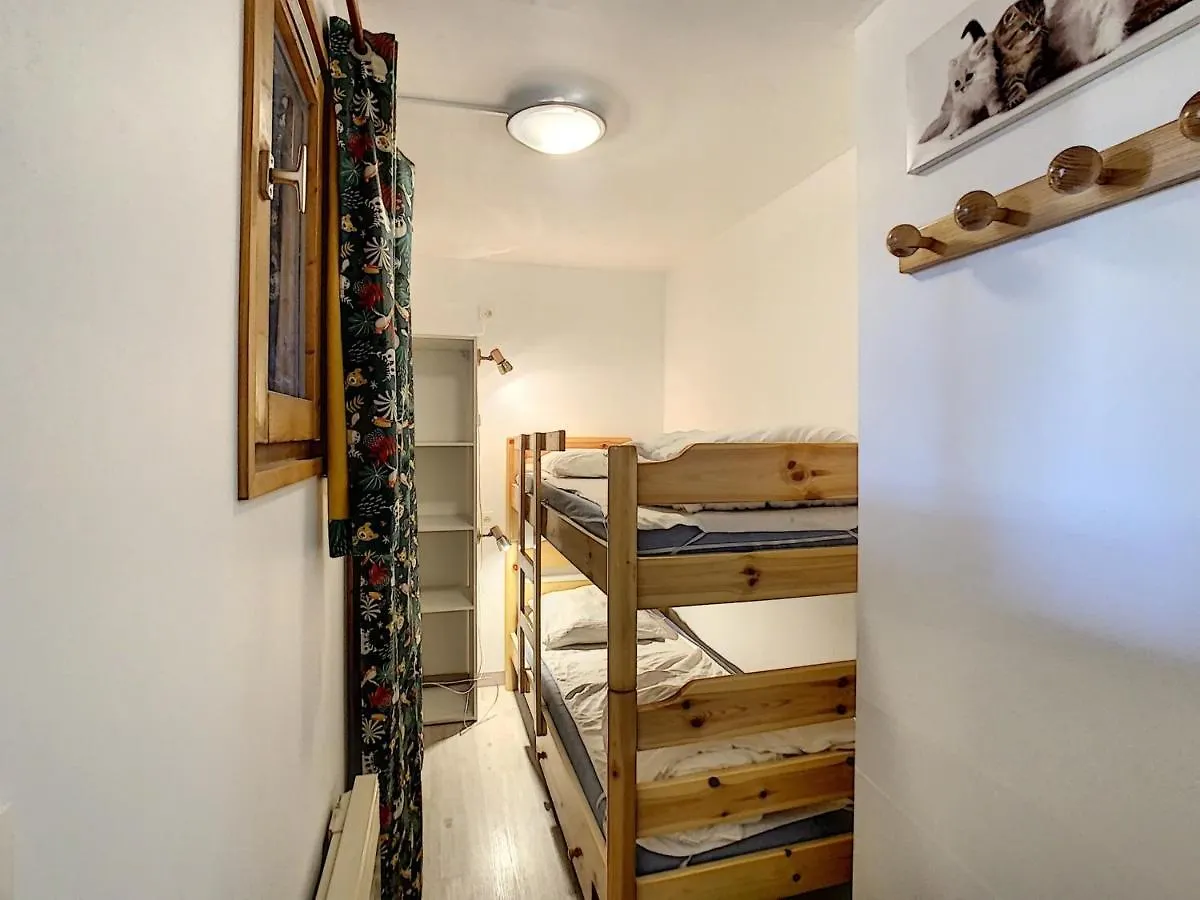 Apartment Charmant 2 Pieces + Coin Cabine, Proche Centre Combloux, Rdj, Terrasse, Parking Et Casier A Skis - Fr-1-560-69